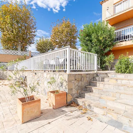 Holiday home Jouvacations Freser