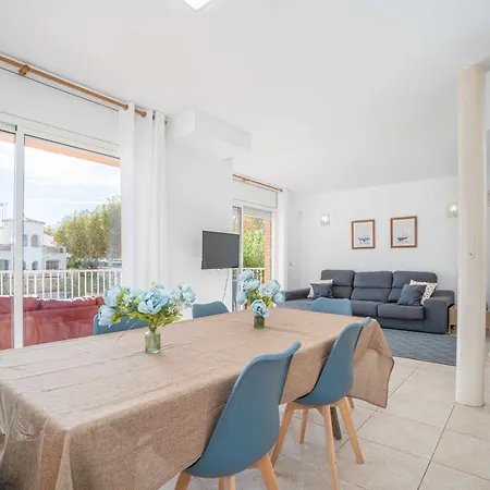 Holiday home Jouvacations Freser *